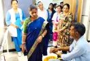 महिला आयोग की उपाध्यक्ष मीना परमार ने मेडिकल कॉलेज का किया औचक निरीक्षण