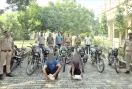 वाहन चोर गिरोह का पर्दाफाश, 12 चोरी की मोटरसाइकिलों के साथ दो आरोपी गिरफ्तार