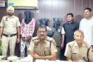 Robbery Case: ज्वैलर से लूट का खुलासा, तीन गिरफ्तार, नाबालिग भी शामिल