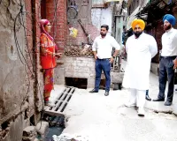 Mission Clean Punjab: अमृतसर दौरे पर मंत्री हरजोत बैंस, लोगों की समस्याएं सुन अधिकारियों को दिए समाधान के निर्देश