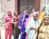 भिवानी के हनुमान ढाणी क्षेत्र में पेयजल का संकट गहराया, टैंकरों का दूषित पानी पीने से फैल रही बीमारियां 