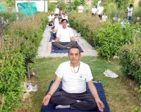 International Yoga Day 2026: जंतर-मंतर के मुख्य आयोजन से पूर्व NIA के धन्वंतरि उपवन में हुआ सामूहिक योगाभ्यास