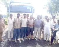 जांडवाला-नूरकी सड़क निर्माण में घटिया सामग्री के आरोप, ग्रामीणों ने रुकवाया कार्य