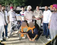 पाकिस्तानी तस्करों से जुड़े दो युवकों के कब्जे से 6 किलो 76 ग्राम हेरोइन बरामद
