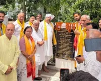 माता -पिता का ऋण कभी चुकाया नहीं जा सकता :नरेश टिकैत