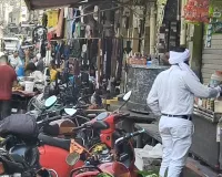 कैराना में श्रम विभाग का रहमोकरम, उड़ रही साप्ताहिक बंदी की धज्जियां