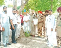 बड़ागुड़ा थाना प्रभारी ने दिया पक्षियों के संरक्षण एवं पर्यावरण जागरूकता का सन्देश