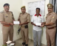 जान जोखिम में डाल कॉन्स्टेबल ने महिला की बचाई जान