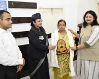 Kargil Vijay Diwas: जिलाधिकारी ने वीर नारियों को किया सम्मानित