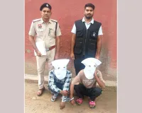 दो झपटमार काबू, हीरे-चांदी की बालियां व दो मोबाइल बरामद