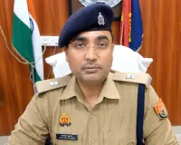 जेवर में भीषण सड़क हादसा, स्कॉर्पियो की टक्कर से तीन युवकों की मौत