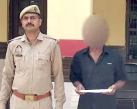 गैंगस्टर में वांछित 15 हजार का इनामी गिरफ्तार, छुरी बरामद