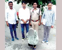 68.74 लाख रुपये की ठगी का मास्टरमाइंड नेपाल बॉर्डर से गिरफ्तार