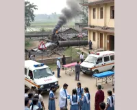 मुजफ्फरपुर में खुदाई में फटी गैस पाइपलाइन, रिसाव से सात छात्राएं बेहोश