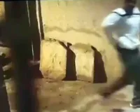 Delhi Murder Case: 21 वर्षीय छात्रा व मॉडल की हत्या  के आरोपी जिम ट्रेनर का भागते हुए का CCTV फुटेज वायरल