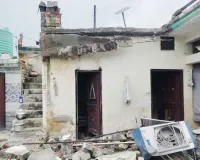 Chhachhrauli News: आकाशीय बिजली गिरने से घर बुरी तरह क्षतिग्रस्त