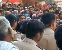 तसव्वर के शव को दफनाने से परिजनों का इनकार, कोतवाल के समझाने पर माने 