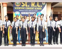सेंट आरसी स्कूल में मेहंदी एवं नारा लेखन प्रतियोगिता आयोजित
