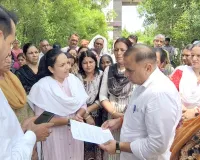 13 माह से वेतन नहीं मिलने पर महाविद्यालय स्टाफ का सांकेतिक धरना, मांग पूरी नहीं हुई तो आंदोलन होगा तेज