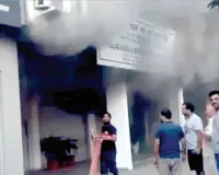 मोहाली के फेज-2 में पीडब्ल्यूडी कार्यालय में आग लगने से फर्नीचर और रिकॉर्ड जले