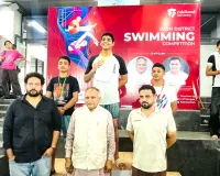 80 खिलाड़ियों ने लिया तैराकी प्रतियोगिता में हिस्सा, विजेताओं को मेयर राजीव जैन ने किया सम्मानित