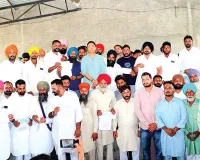 कैबिनेट मंत्री अमन अरोड़ा ने 8 गाँवों की पंचायतों को सौंपे 60 लाख रुपये के चेक