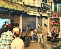अमलोह के बाजार में कपड़े-ज्वेलरी की दुकान में लगी भीषण आग, लपटों में जले रोजी-रोटी के सपने