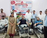 Blood Donation Camp inspected: मिशन निदेशक ने किशनपोल चिकित्सालय में रक्तदान शिविर एवं मदर लैब का किया निरीक्षण