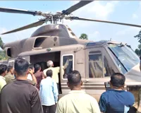 Maharashtra Flood: बाढ़ में फंसे गंभीर मरीजों के लिए बना हेलीकॉप्टर सहारा, 3 मरीजों को पहुंचाया अस्पताल