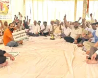 मुआवजा नहीं, जमीन वापस करो, वरना लेंगे जलसमाधि