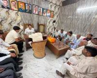 मंत्री नरेंद्र कश्यप का जनता दरबार, फरियादियों की समस्याएं सुन अधिकारियों को लगाए फोन