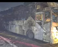 Greater Noida Bus Accident: 19 चालान के बावजूद एक्सप्रेसवे पर दौड़ती रही बस, नियमों की अनदेखी के बीच बनी आग का गोला, 9 की मौत