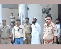 कैराना के मोहल्ला आलखुर्द में मॉर्निंग रेड, आठ घरों में पकड़ी बिजली चोरी