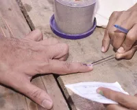 Rajasthan Local Body Election: राजस्थान में शहरी निकायों चुनावों में मतदान केंद्रों पर कड़ी सुरक्षा के बीच मतदान शुरू