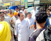 Fertilizers Shortage: सिरसा में खाद की किल्लत अभी भी जारी, किसानों का जोरदार हंगामा