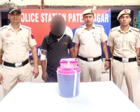 Operation Kavach: ऑपरेशन कवच के तहत दिल्ली पुलिस ने 22 मामलों में वांछित अपराधी को गांजे के साथ किया गिरफ्तार