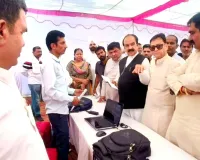 Seva Sankalp Campaign: सिरसा व डबवाली में सरकारी योजनाओं का लाभ दिलाने के लिए शिविर में पात्र परिवारों को दी जानकारी