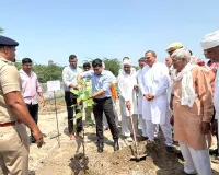 पेड़-पौधे जीवन का आधार, इनके संरक्षण की जिम्मेदारी हम सभी की: एसडीएम अंकित कुमार