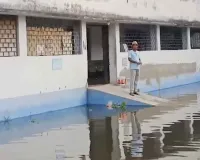 मालदा में बाढ़ का कहर, परिवारों में कोहराम; गंगा के कटाव से बढ़ी चिंता