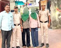 दिल्ली में लूट के मामले में दो आरोपी गिरफ्तार, नाबालिग भी पकड़ा गया