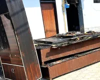 घर में लगी आग, गरीब परिवार का सामान जलकर राख