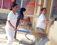 Cleanliness Campaign: महिला थानाध्यक्ष ललिता सिंह के नेतृत्व में चला सफाई अभियान, स्वच्छता के प्रति किया जागरूक