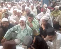 मदरसा तज्वीदुल कुरान के सालाना जलसे में छात्र-छात्राओं की दस्तारबंदी
