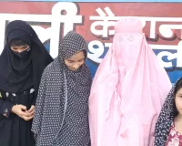 महिला का मकान नही बनने दे रहा दबंग, एसडीएम से शिकायत