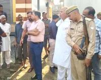 जगनपुर पहुंचे एसडीएम शिवाजी यादव, नाला निर्माण की धरातलीय स्थिति को परखा