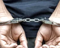 Mumbai Cyber Crime: साइबर ठगी के पैसों से खरीदे महंगे मोबाइल, पुलिस ने 25 मोबाइल के साथ 2 आरोपियों को किया गिरफ्तार