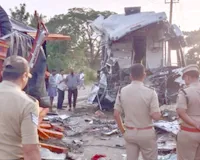 Karnataka Accident News: कर्नाटक में दो सड़क हादसे, 5 लोगों की मौत, 20 से ज्यादा घायल 