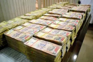 सबसे बड़े काले धन का खुलासा: मिले 13,860 करोड़