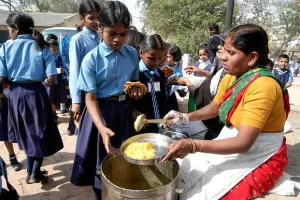 मिड-डे-मील के लिए निरीक्षण का लक्ष्य निर्धारित