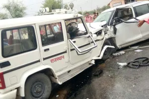 सड़क हादसे में मजिस्ट्रेट व अढ़ाई वर्षीय बेटी की मौत